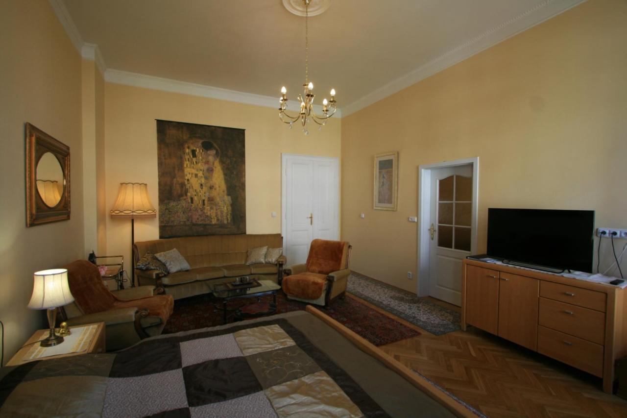 Apartment No. 20 Jaltská 3 Karlovy Vary Esterno foto