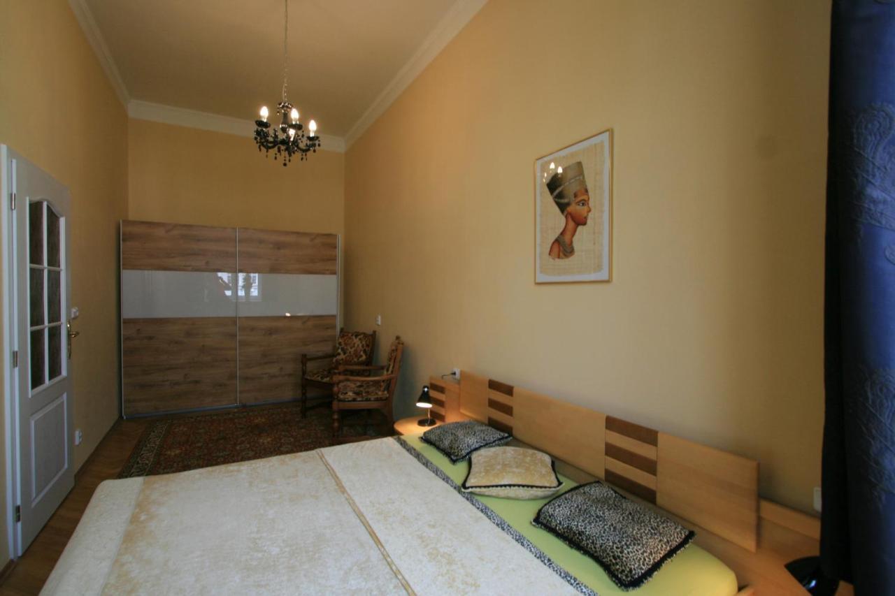 Apartment No. 20 Jaltská 3 Karlovy Vary Esterno foto