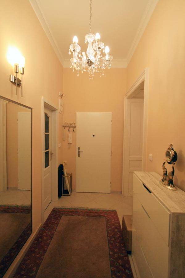 Apartment No. 20 Jaltská 3 Karlovy Vary Esterno foto